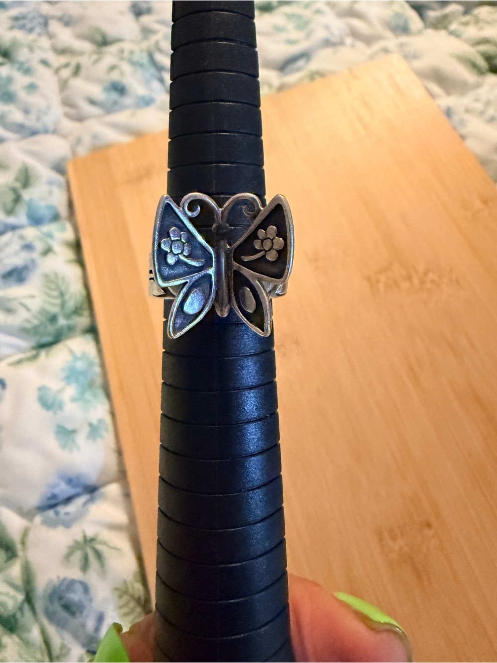 James Avery mariposa butterfly ring. - Picture 3 of 7
